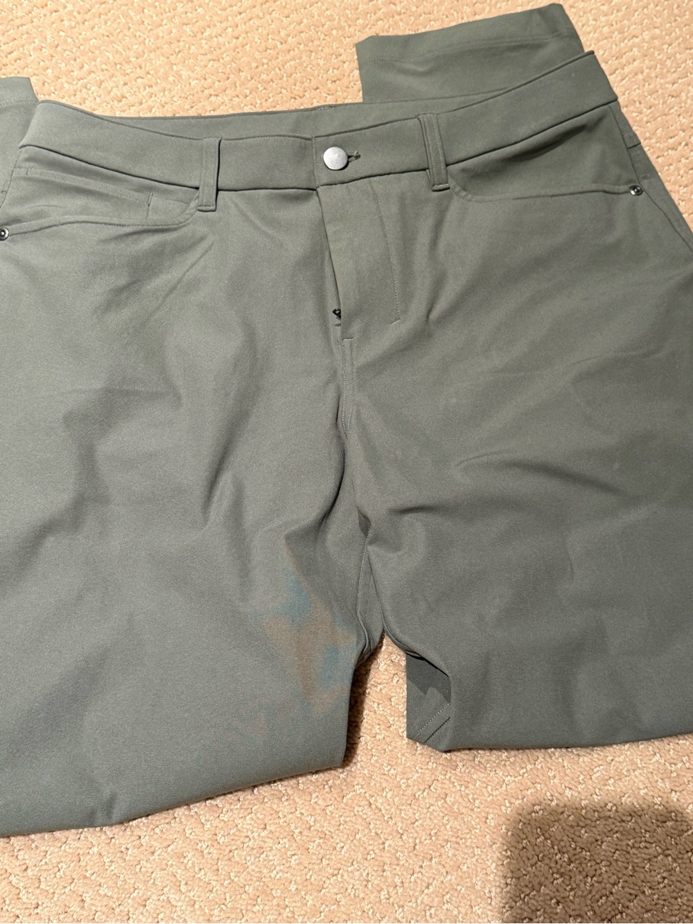 lululemon athletica Men's Olive Green Flat-Front Pants